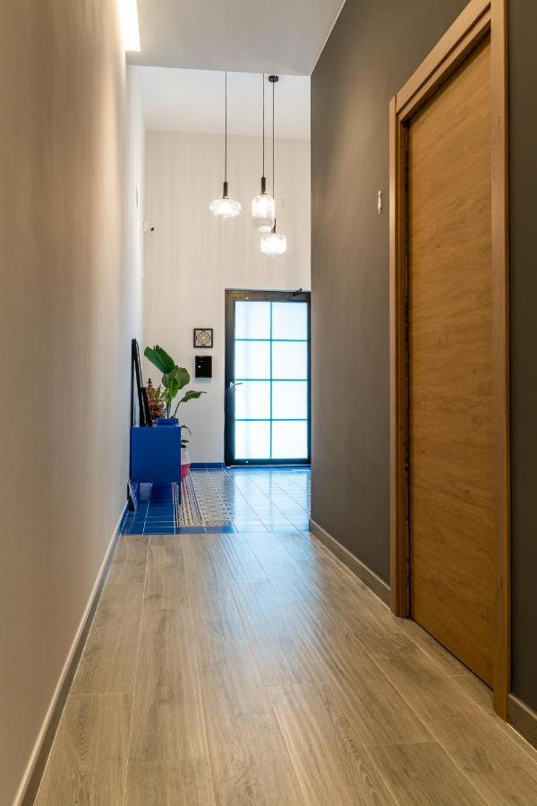 Four Rooms Hostel Луго Екстериор снимка